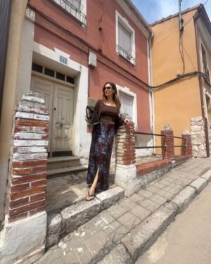 Falda larga satinada Exotic